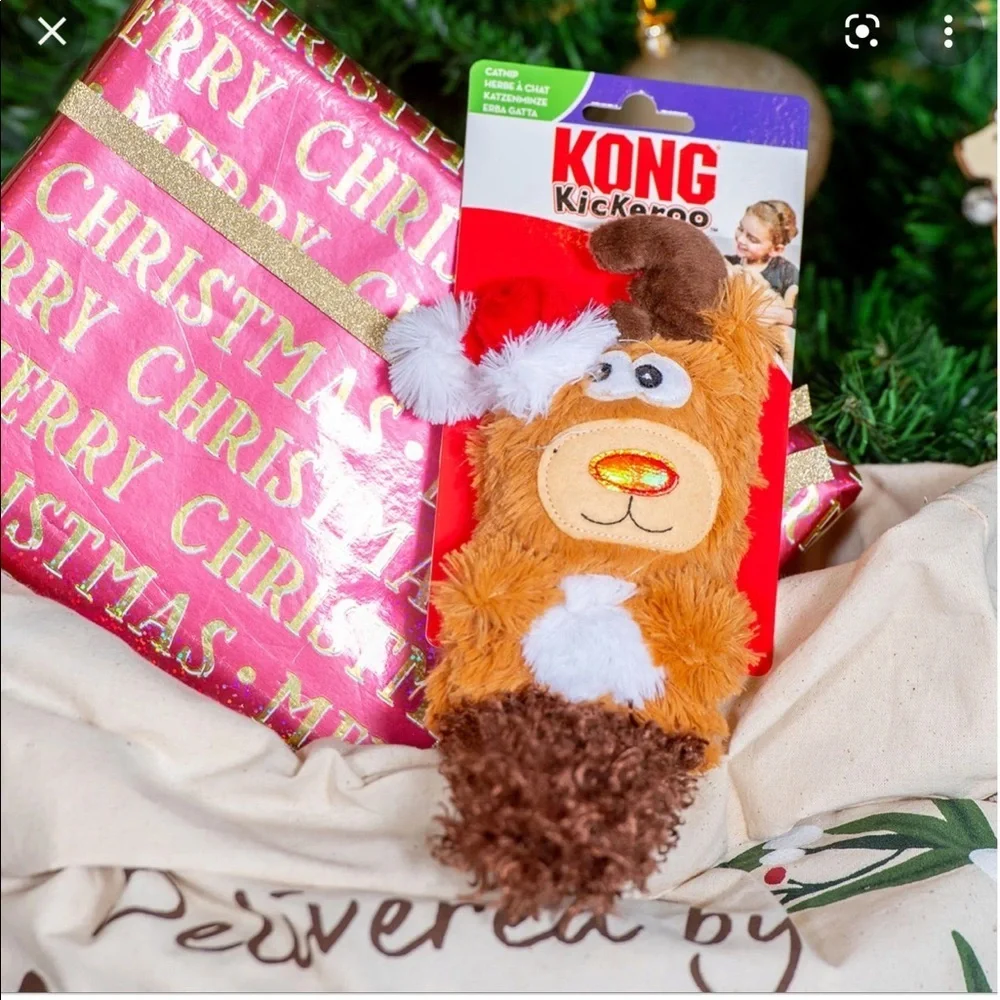 NWT KONG Holiday Kickeroo Reindeer Cat Toy